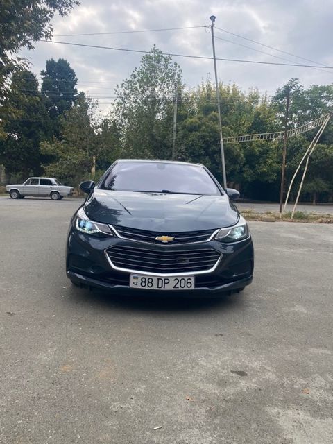 Chevrolet Cruze, 1.4 L, 2017 il, 196 000 km — 16 500 ₼ · Avtomobillər Chevrolet Cruze, 1.4 L, 2017 il, 196 000 km