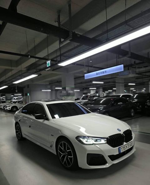 2021 BMW 530e, 2.0 L, 2021, 84,000 km — Bakı