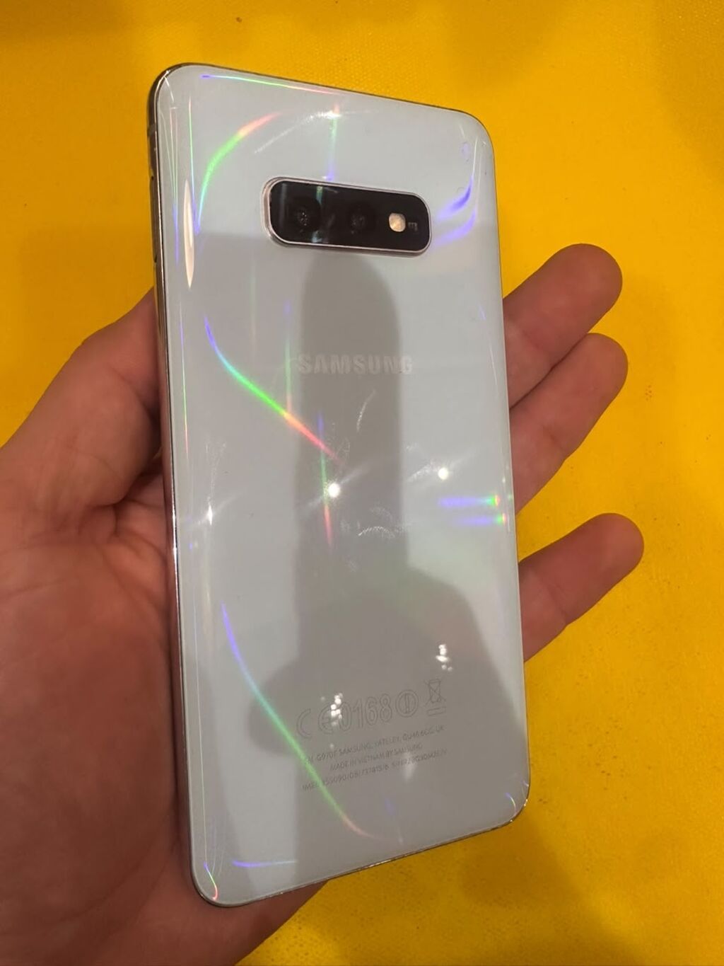 Samsung Galaxy S10e, 128 GB, rəng - Ağ, Simsiz şarj — Samsung, Sumqayıt (2)