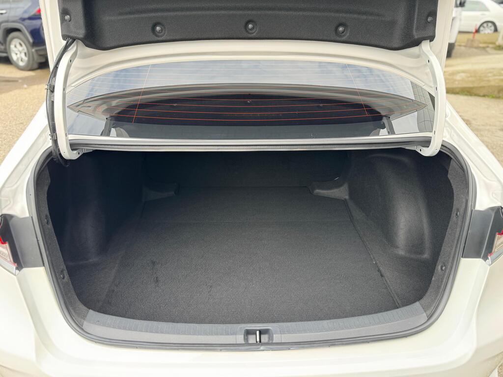 Toyota Corolla, 1.8 L, 0.85 kWh, 2025 il, 8 900 km — Avtomobillər, Bakı (9)
