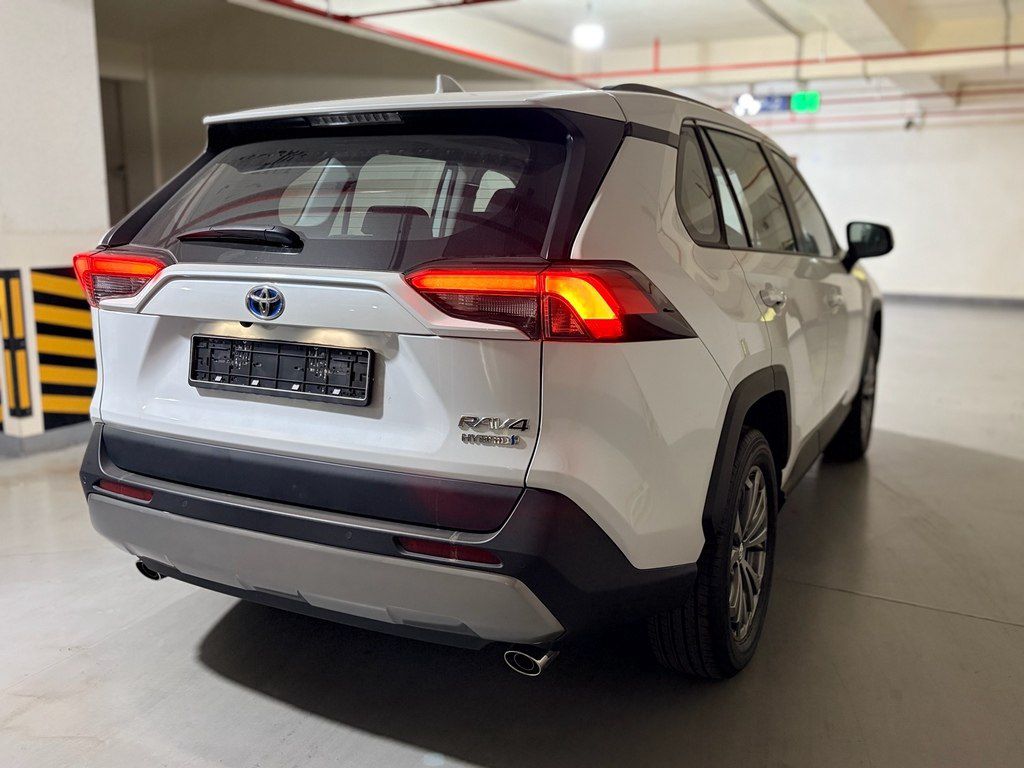 Toyota RAV4, 2.5 L, 18.1 kWh, 2024 il, yeni — Avtomobillər, Bakı (12)