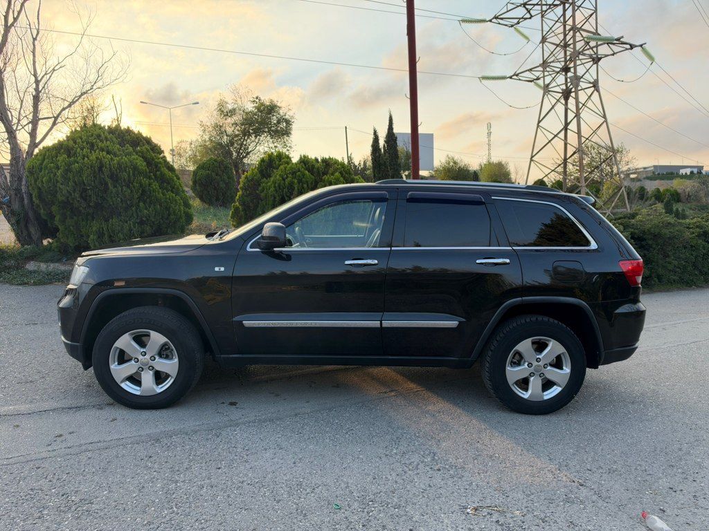Jeep Grand Cherokee, 3.6 L, 2011 il, 341 000 km — Avtomobillər, Bakı (5)