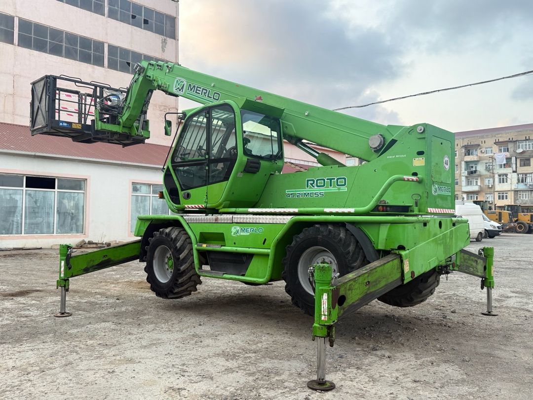 Avtokran Merlo Roto 45.21, 2010 il — İnşaat texnikası, Sumqayıt