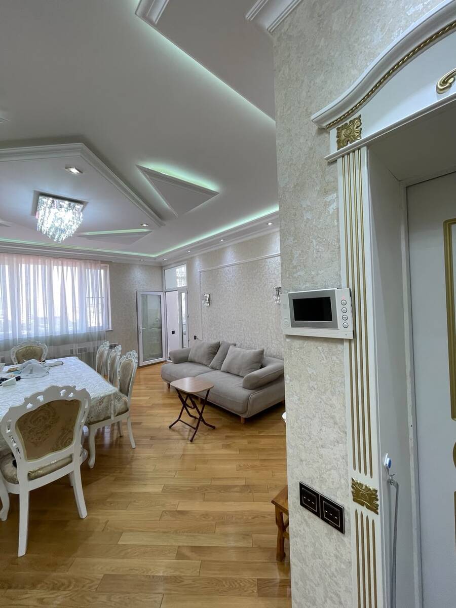 Satılır 3 otaqlı yeni tikili 150 m² — Mənzil, Bakı (7)