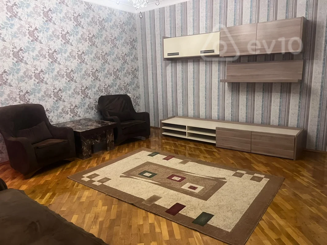 3 otaqlı mənzil, 85 m², Məhəmməd Hadi — kirayə — Mənzil, Bakı (2)