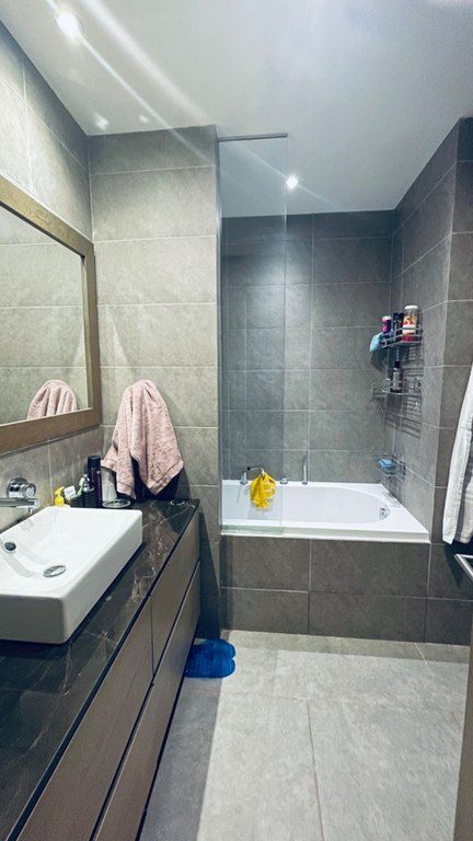 İcarəyə verilir 3 otaqlı yeni tikili 180 m² — Mənzil, Bakı (11)