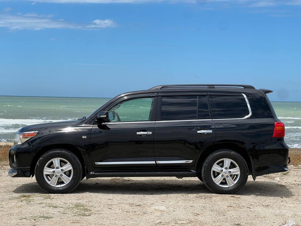 Toyota Land Cruiser, 4.0 L, 2011 il, 220 000 km — Avtomobillər, Bakı (7)