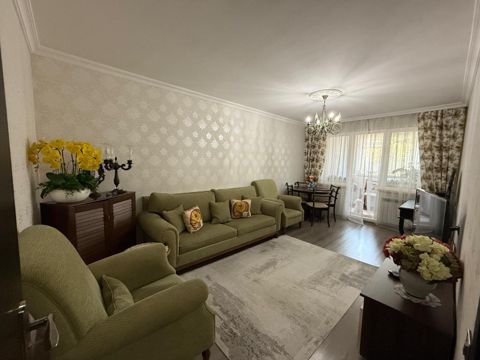 Satılır 3 otaqlı köhnə tikili 75 m² — 180 000 ₼ · Bakı · Mənzil Satılır 3 otaqlı köhnə tikili 75 m² — Bakı