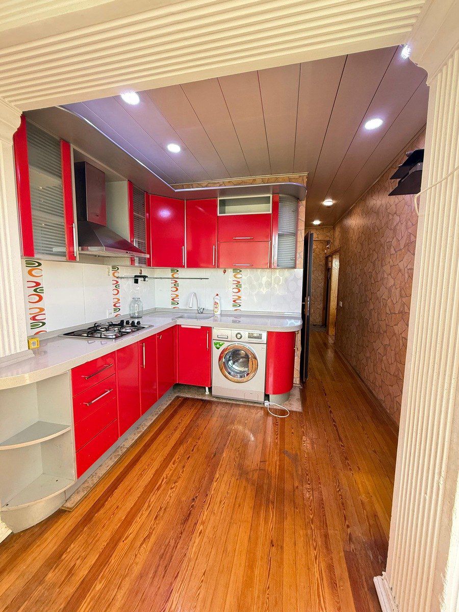 Satılır 2 otaqlı köhnə tikili 65 m² — Mənzil, Bakı (5)