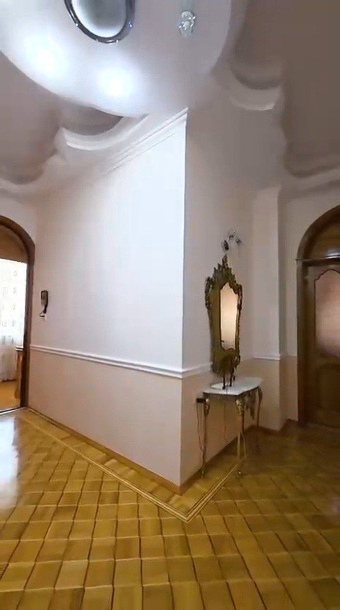 Satılır 12 otaqlı həyət evi/bağ evi 750 m² — Ev, villa, Bakı (3)