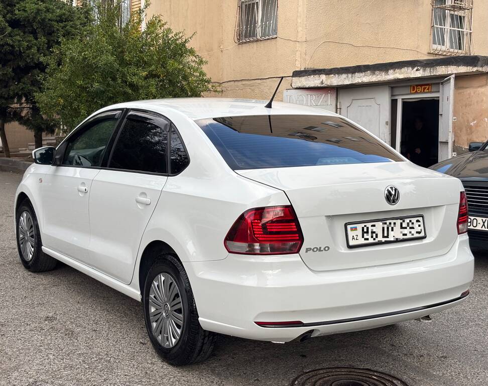 Volkswagen Polo, 1.6 L, 2018 il, 141 300 km — Avtomobillər, Bakı (7)