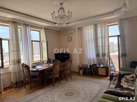 Yeni tikili Kirayə Verilir Nəsimi r., 28 May m., 3 otaq, 110 m² — Bakı