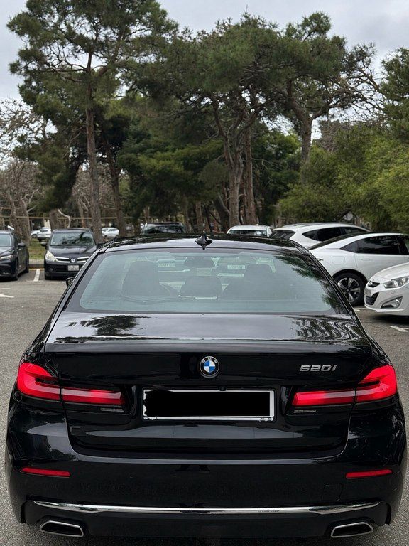 BMW 520, 2.0 L, 2022 il, 32 000 km 17-CX-515 — Avtomobillər, Bakı (8)