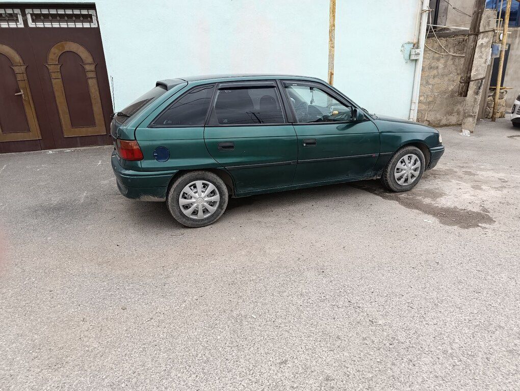 Opel Astra, 1.6 L, 1996 il, 250 000 km 77-DB-975 — Avtomobillər, Xırdalan (4)
