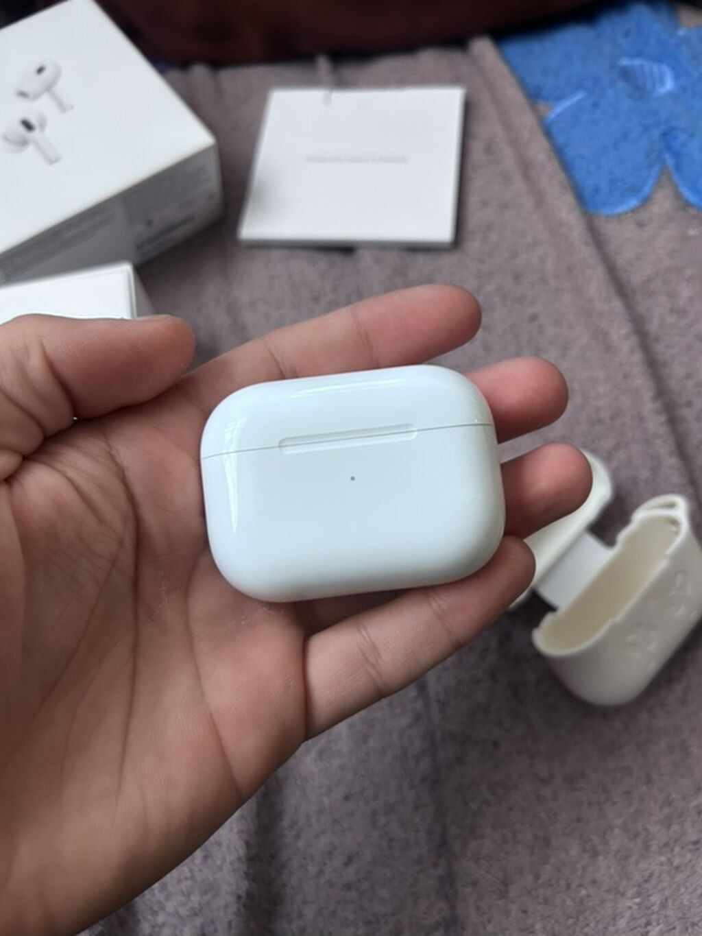 Airpods pro 2 type c model noqte cizigsiz tam ideal shekilde demek — Qulaqcıqlar, Bakı (3)