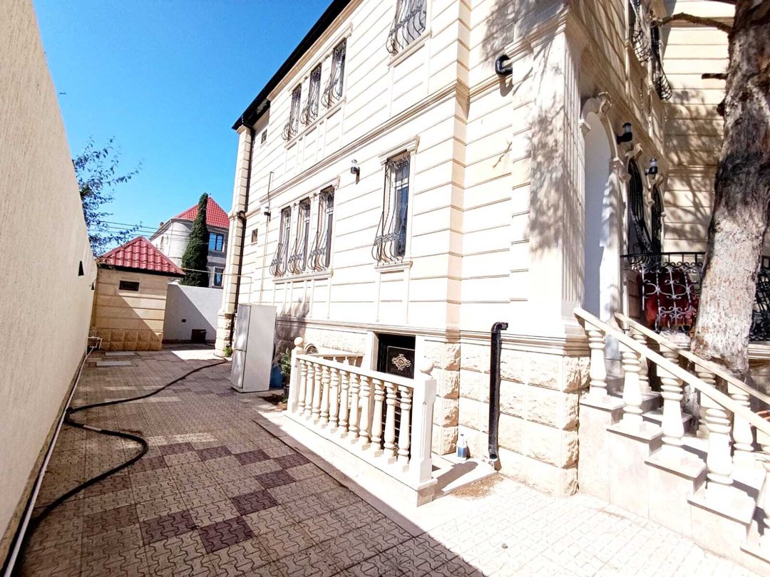 Satılır 6 otaqlı həyət evi/bağ evi 350 m² — Ev, villa, Bakı (9)
