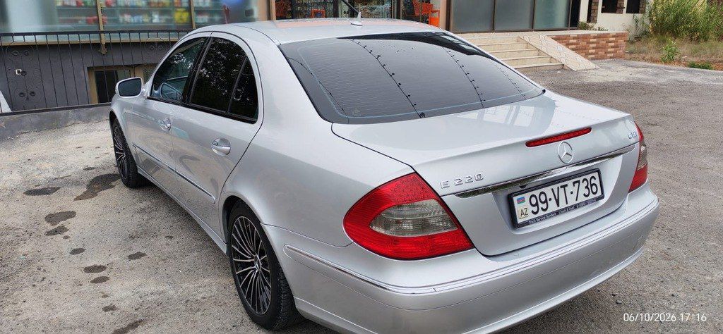 Mercedes E 320 4MATIC, 3.0 L, 2006 il, 332 264 km 99-VT-736 — Avtomobillər, Bakı (3)