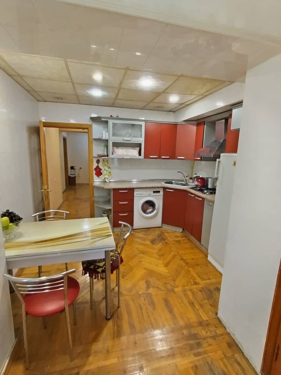 Satılır 3 otaqlı köhnə tikili 100 m² — Mənzil, Bakı (6)