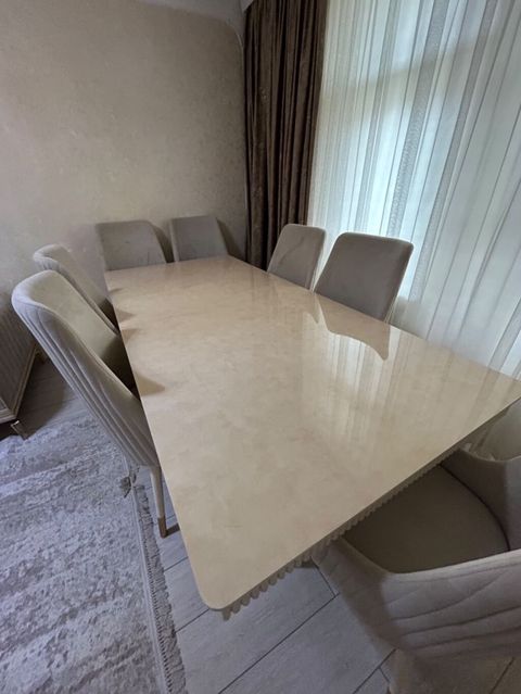 Açilan Masa Desti yenidir .Sema mebel salonundan 3200 azn e alinib — 1 500 ₼ · Bakı · Masalar və stullar Açilan Masa Desti yenidir .Sema mebel salonundan 3200 azn e alinib — Bakı