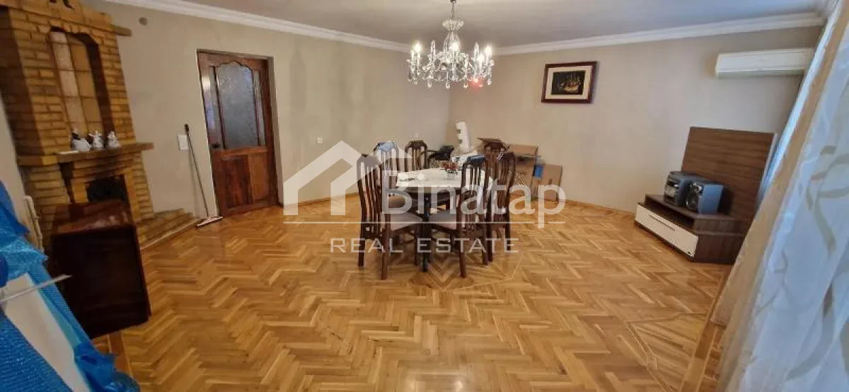 Satılır 3 otaqlı köhnə tikili 80 m², İnşaatçılar metrosu, Yasamal rayonu — 190 000 ₼ · Bakı · Mənzil Satılır 3 otaqlı köhnə tikili 80 m², İnşaatçılar metrosu, Yasamal rayonu — Bakı