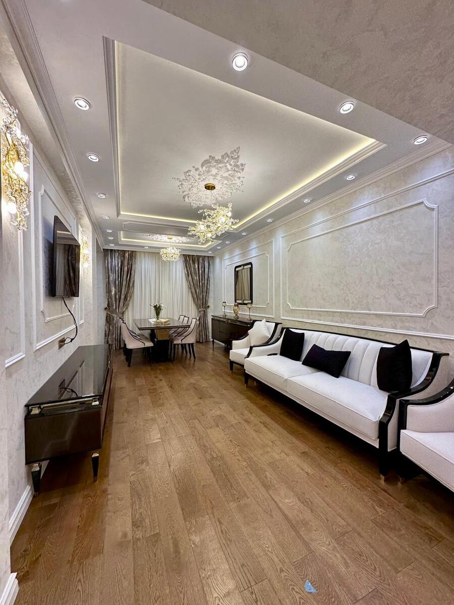 Satılır 3 otaqlı yeni tikili 138 m² — Mənzil, Bakı (2)