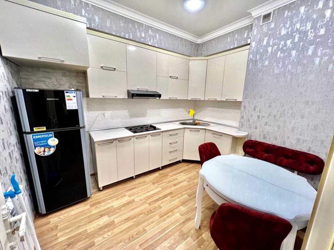 İcarəyə verilir 2 otaqlı yeni tikili 76 m² — Mənzil, Bakı (7)