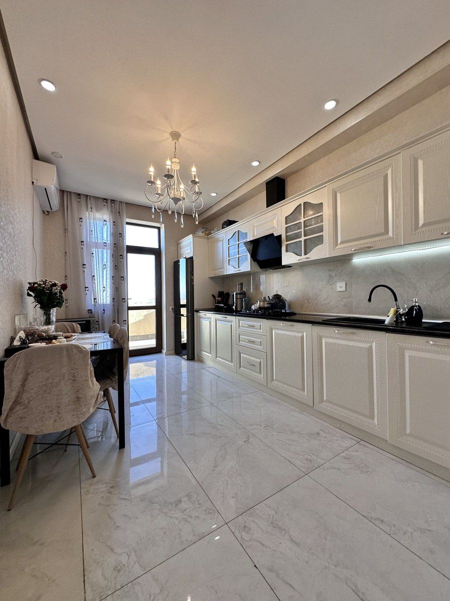 Satılır 3 otaqlı yeni tikili 126 m² — Mənzil, Bakı