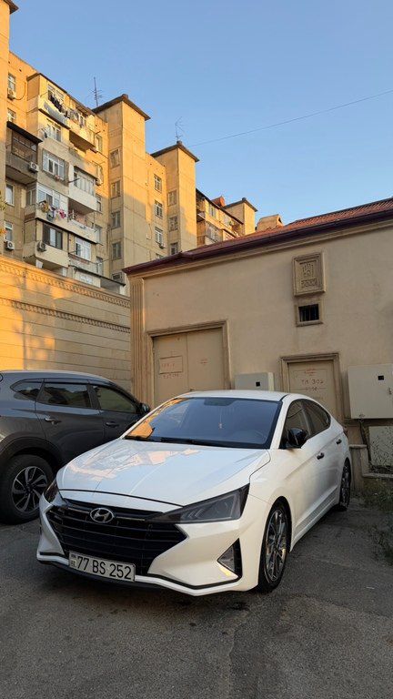 Hyundai Avante, 1.6 L, 2019 il, 185 000 km 77-BS-252 — Avtomobillər, Bakı (11)
