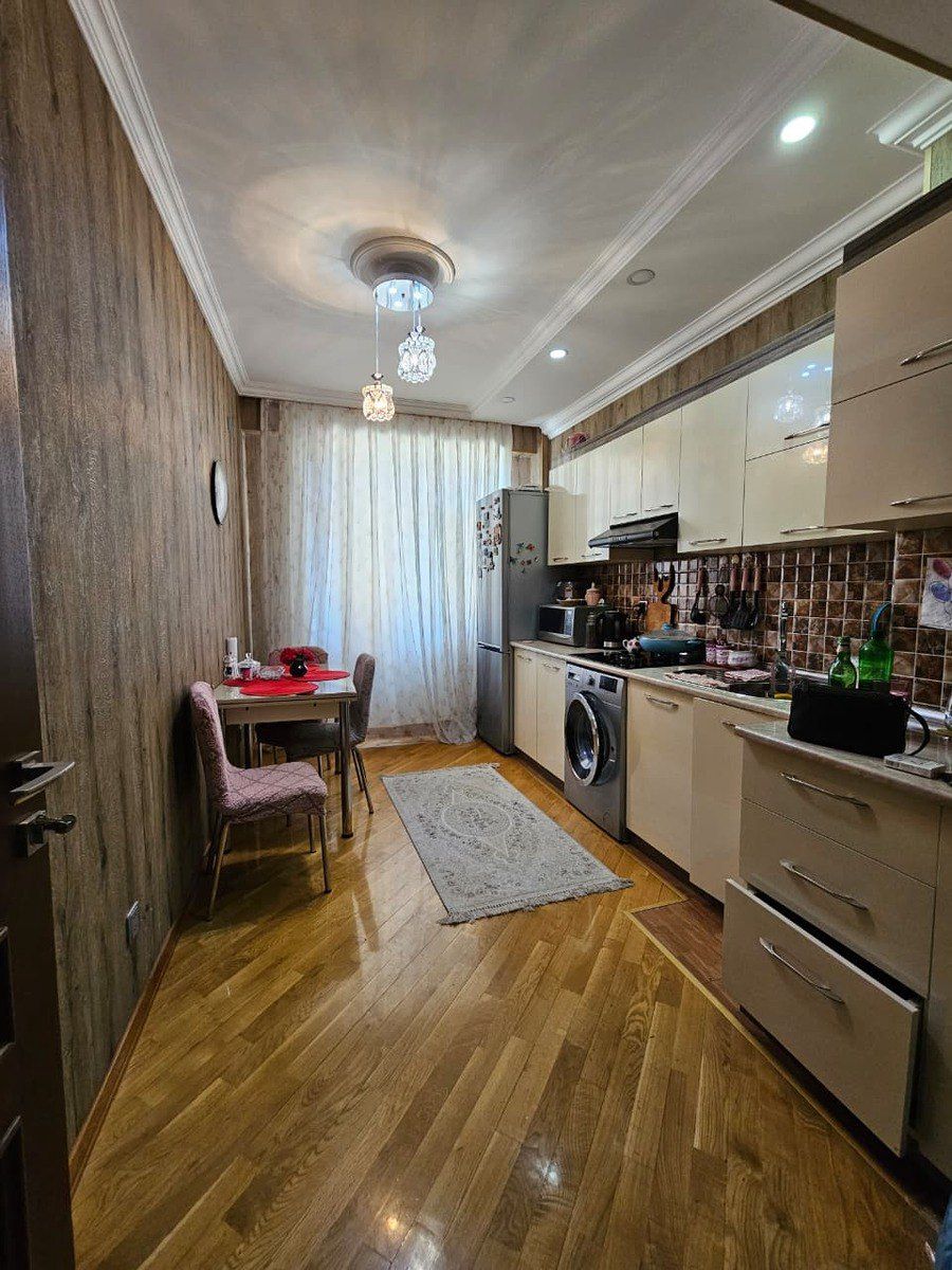 Satılır 3 otaqlı köhnə tikili 114 m² — Mənzil, Bakı (8)