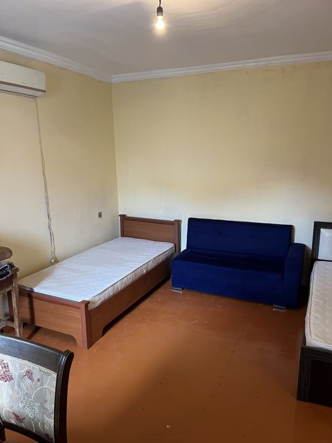 İcarəyə verilir 1 otaqlı həyət evi/bağ evi 25 m² — 200 ₼ · Bakı · Ev, villa İcarəyə verilir 1 otaqlı həyət evi/bağ evi 25 m² — Bakı