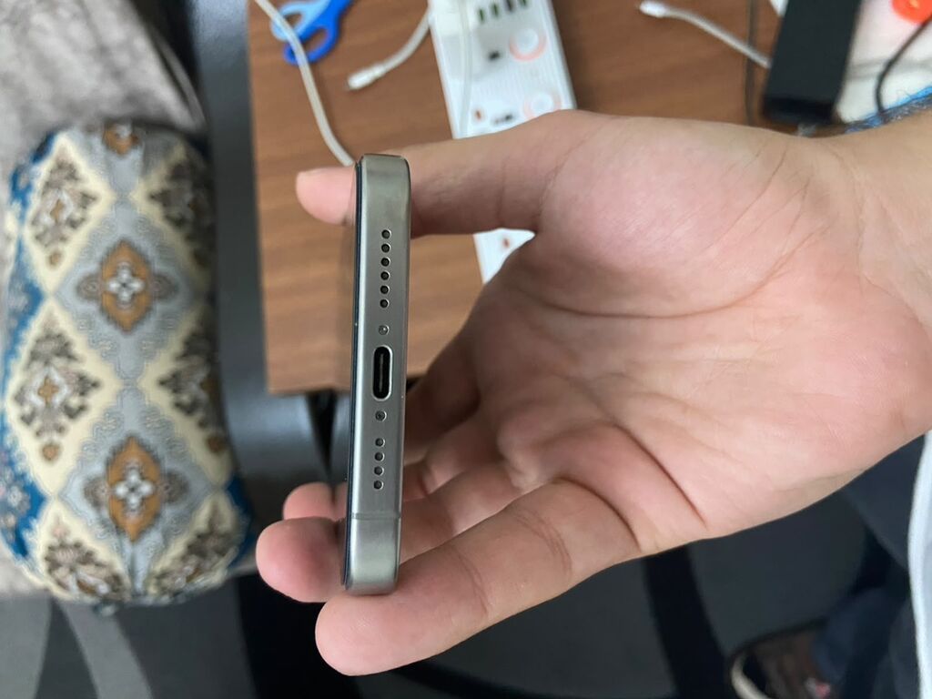 IPhone 15 Pro Max, 256 GB, Gümüşü, Face ID — Apple iPhone, Xırdalan (7)