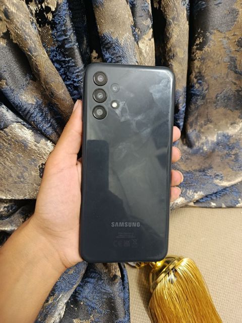 Samsung Galaxy A13, 32 GB, rəng - Qara, Sensor, İki sim kartlı — Bakı