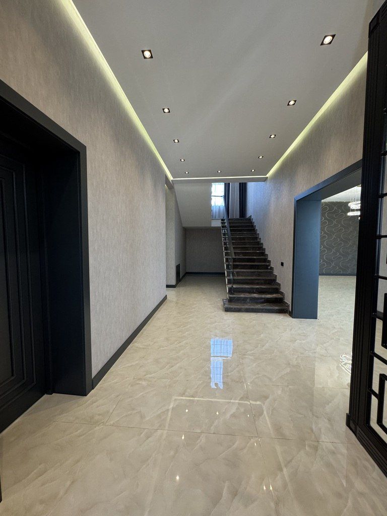 Satılır 6 otaqlı həyət evi/bağ evi 400 m² — Ev, villa, Bakı (9)