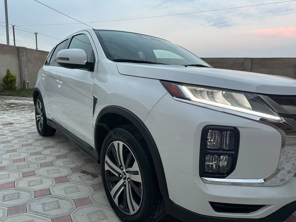 Mitsubishi Outlander, 2.0 L, 2021 il, 80 000 km 72-BB-848 — Avtomobillər, Bakı (5)