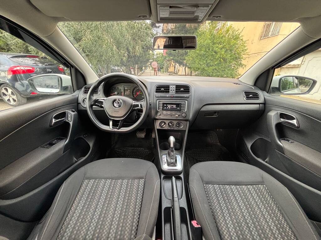 Volkswagen Polo, 1.6 L, 2018 il, 141 300 km — Avtomobillər, Bakı (9)