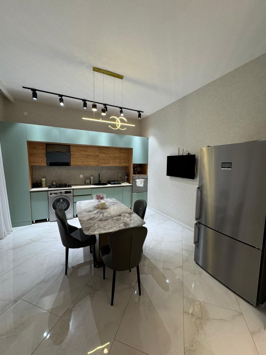 İcarəyə verilir 4 otaqlı həyət evi/bağ evi 200 m² — Ev, villa, Bakı (9)