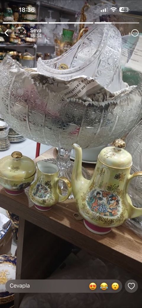 Çay dəsti, rəng - Sarı, Farfor — 90 ₼ · Xırdalan · Süfrə qabı Çay dəsti, rəng - Sarı, Farfor — Xırdalan