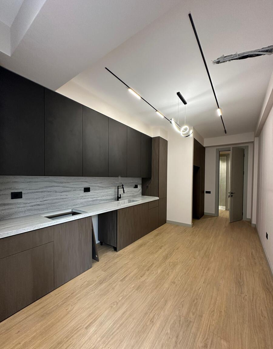 3 otaqlı mənzil 139.9 m² satılır — Mənzil, Bakı (8)