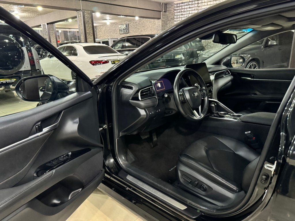 Toyota Camry, 2.5 L, 1.6 kWh, 2023 il, 60 000 km — Avtomobillər, Bakı (8)