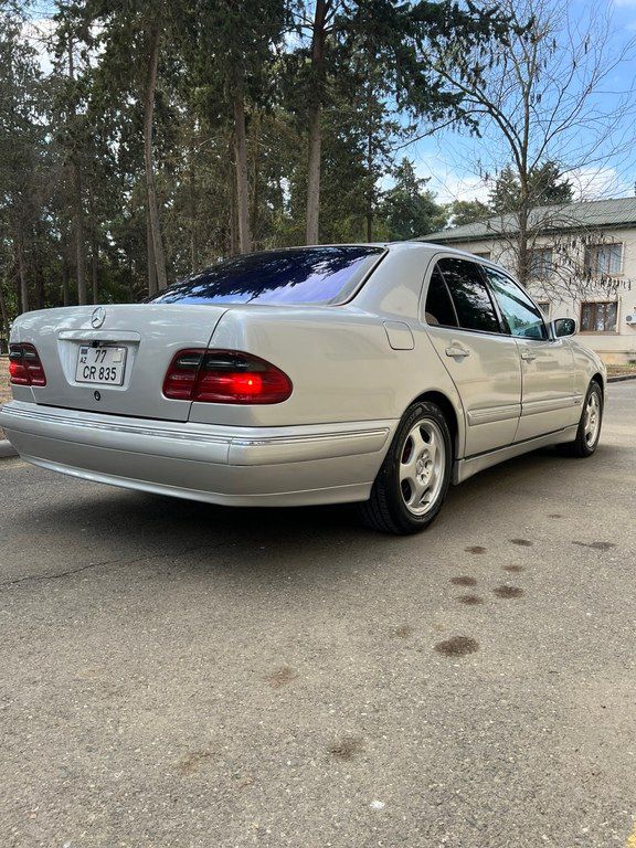 Mercedes E 200, 2.2 L, 1999 il, 445 454 km 77-CR-835 — Avtomobillər, Biləsuvar (5)