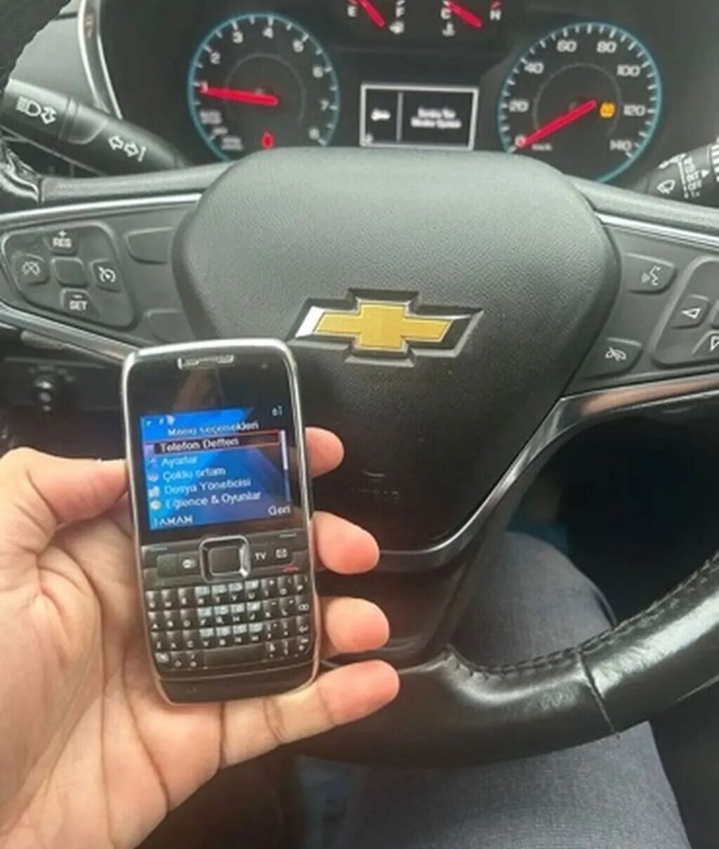 Nokia E72, rəng - Qara, Düyməli — Nokia, Bakı (2)
