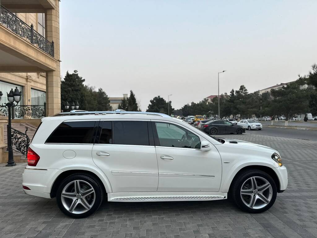Mercedes GL 450 4MATIC, 4.7 L, 2007 il, 260 000 km 99-UK-199 — Avtomobillər, Bakı (6)