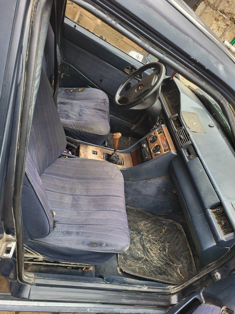 Mercedes 230 E, 2.3 L, 1987 il, 500 000 km 90-XC-646 — Avtomobillər, Bakı (4)