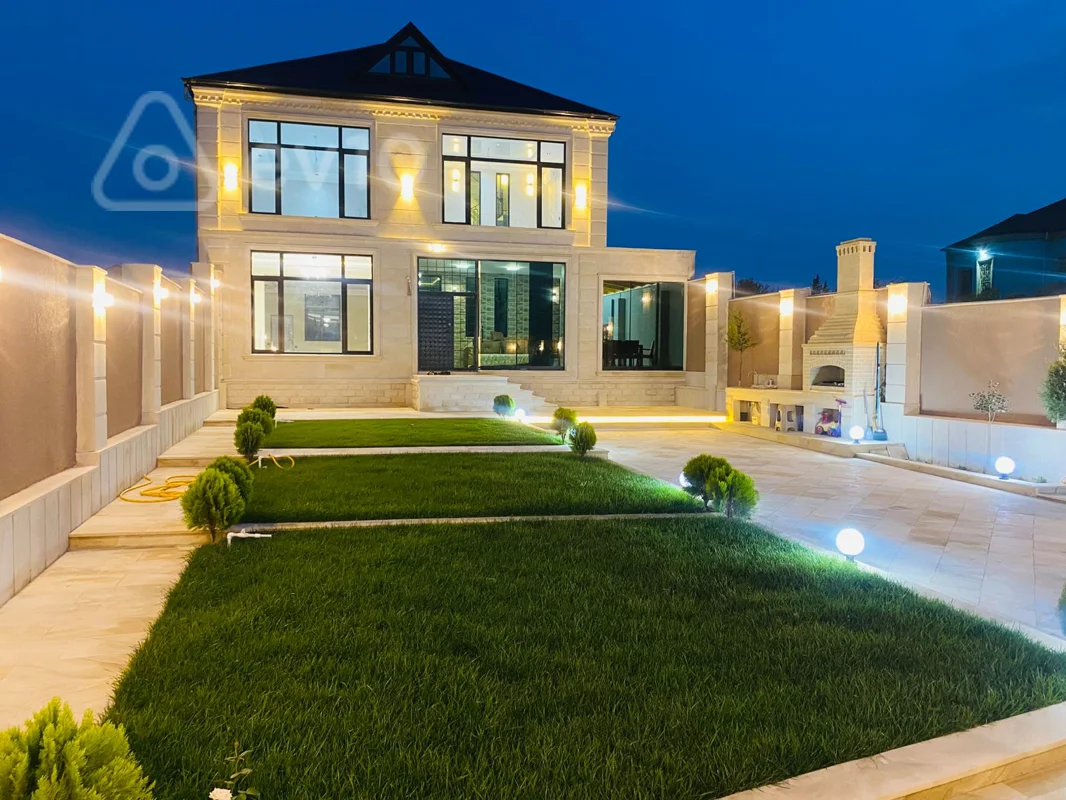 6 otaqlı həyət evi, 300 m², Saray qəs — Bakı