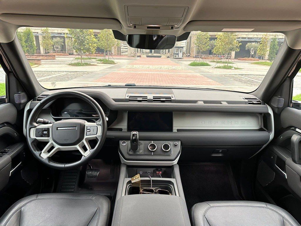Land Rover Defender, 2.0 L, 2022 il, 103 000 km — Avtomobillər, Bakı (5)