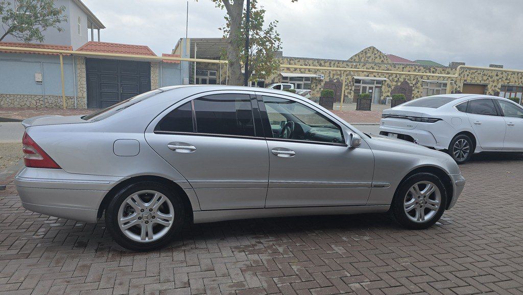 Mercedes C 240, 2.6 L, 2001 il, 557 000 km 77-BK-267 — Avtomobillər, Bakı (5)