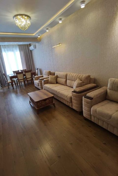 Satılır 2 otaqlı yeni tikili 74 m² — Bakı