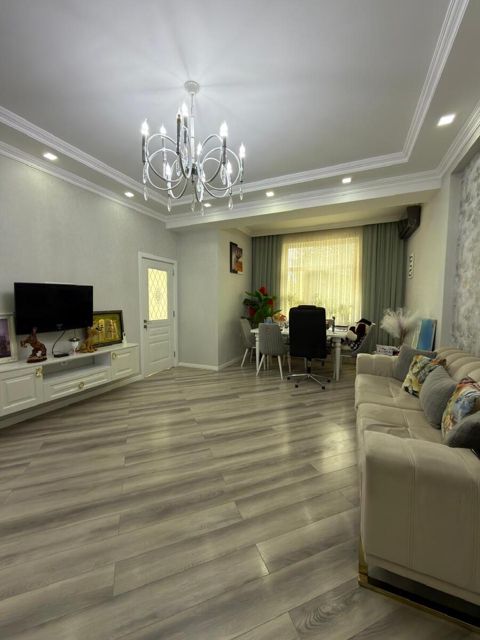 Satılır 3 otaqlı yeni tikili 90 m² — Bakı