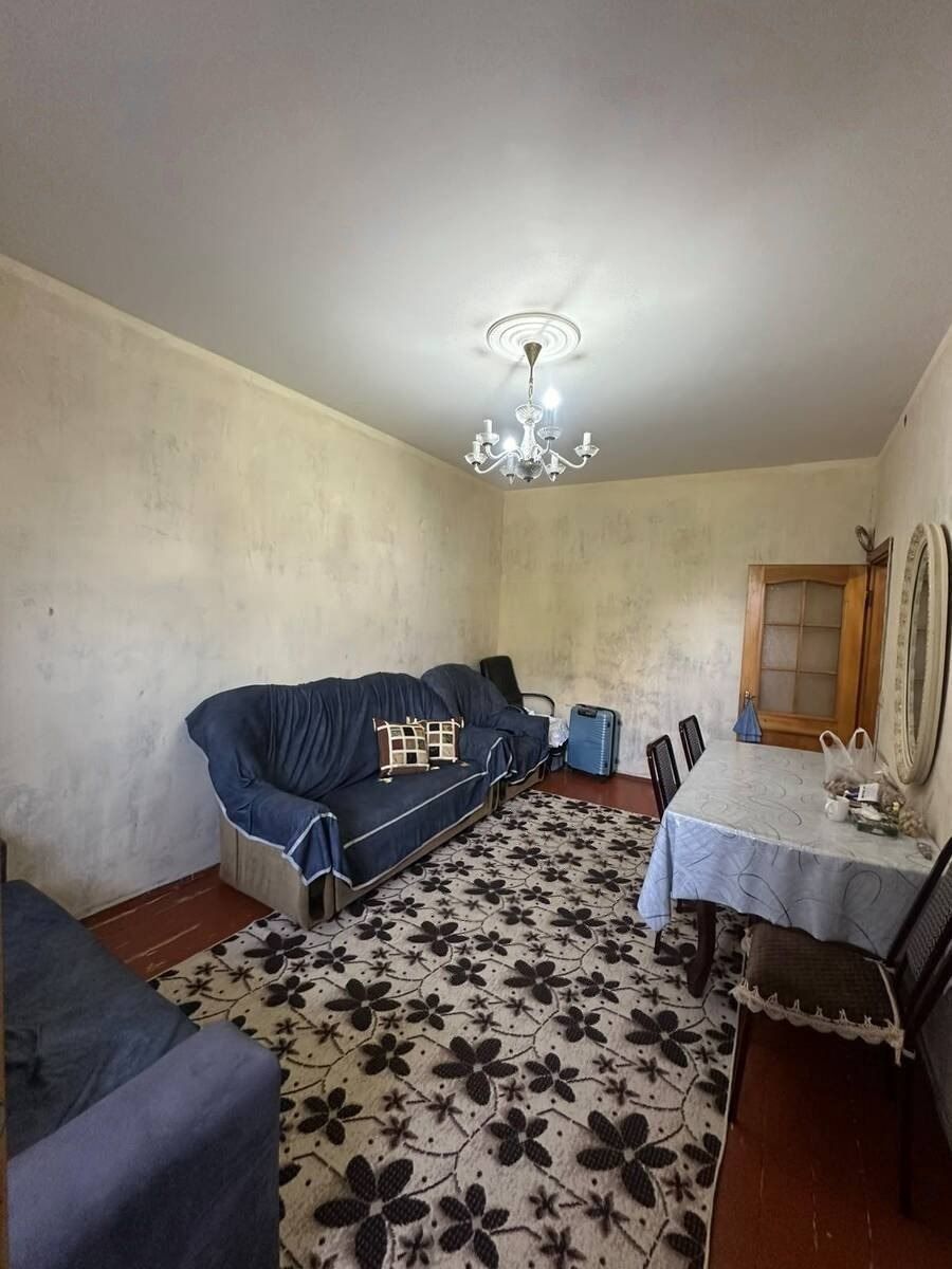 Satılır 2 otaqlı köhnə tikili 59 m² — Mənzil, Bakı (3)