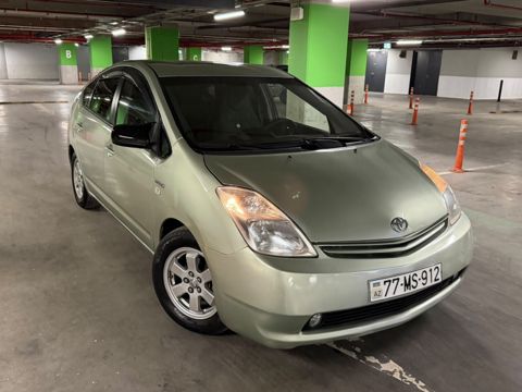 Toyota Prius, 2007 il — 11 900 ₼ · Bakı · Avtomobillər Toyota Prius, 2007 il — Bakı